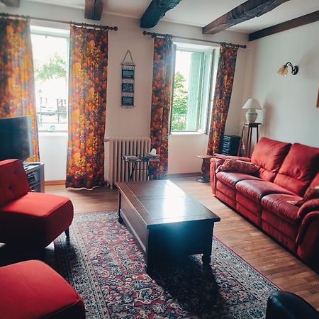 Maison Lafayette Saint-Geniez-dʼOlt المظهر الخارجي الصورة